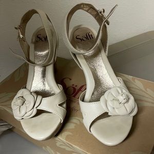 Soffit Platform Sandals